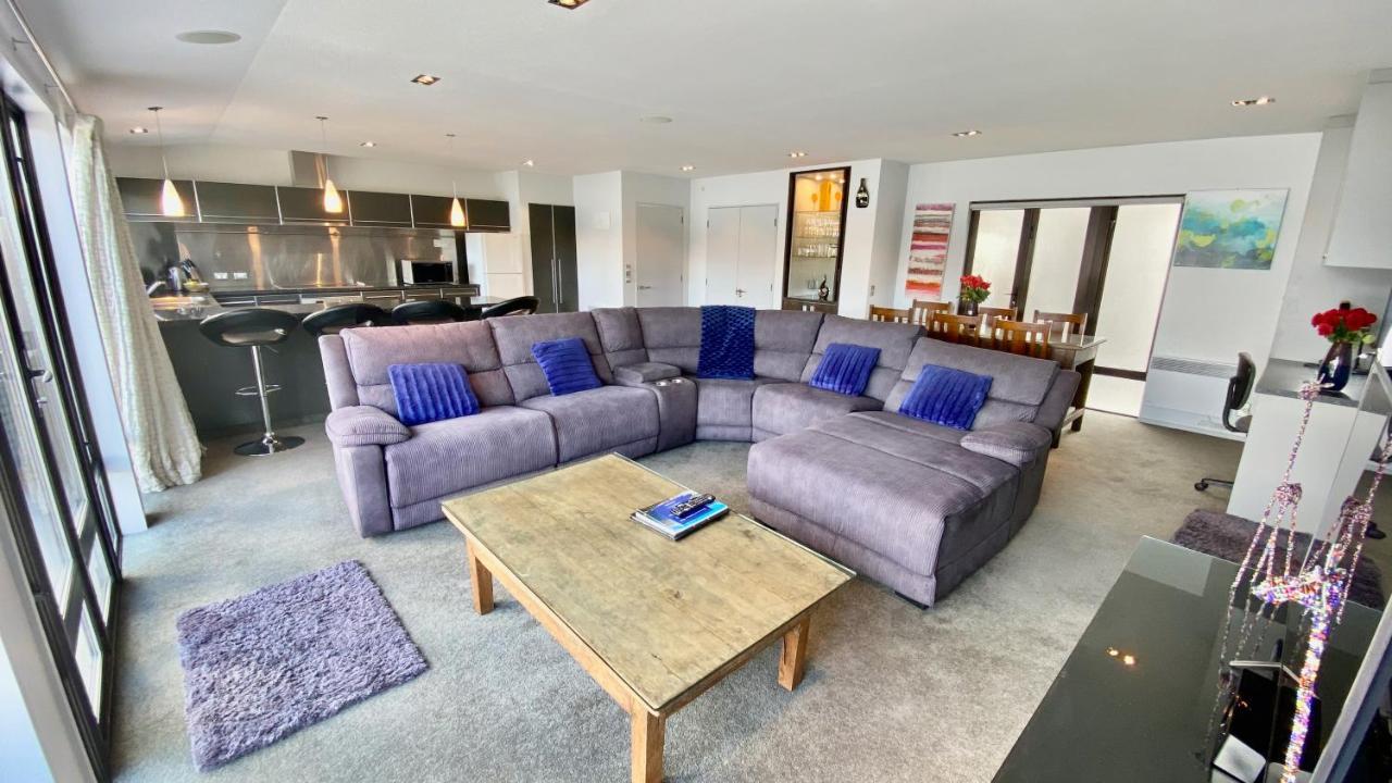 Lakefront Luxury Penthouse Central Distretto di Queenstown Esterno foto