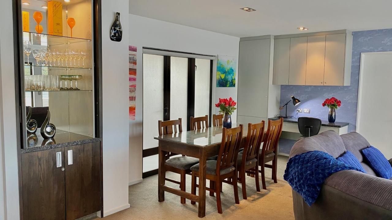 Lakefront Luxury Penthouse Central Distretto di Queenstown Esterno foto