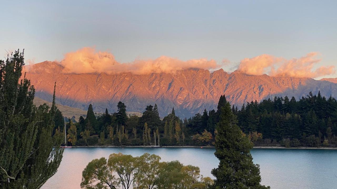 Lakefront Luxury Penthouse Central Distretto di Queenstown Esterno foto