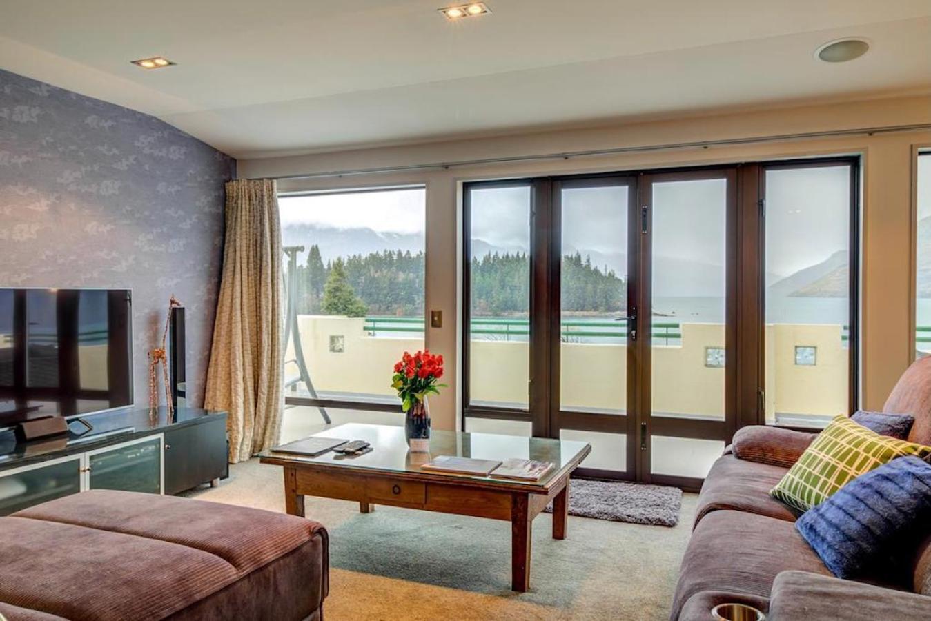 Lakefront Luxury Penthouse Central Distretto di Queenstown Esterno foto